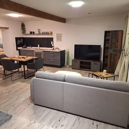 Zum Feriennest Apartmán Ochtendung