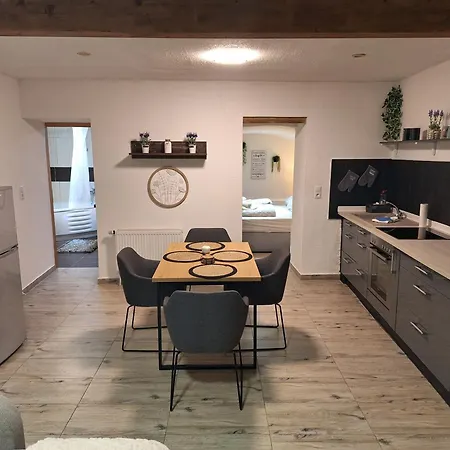 Zum Feriennest Apartman
